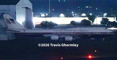 VC-25B Air Force One “Bridge” Aircraft Now Wears Trump’s Preferred Red, White, and Blue Paint Job